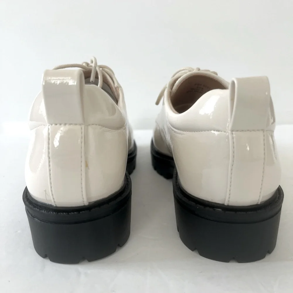 Journee Collection Women Zina Oxford Lace-Up Lug Sole Loafer Shoes Size 6 WD NIB - Picture 13 of 14